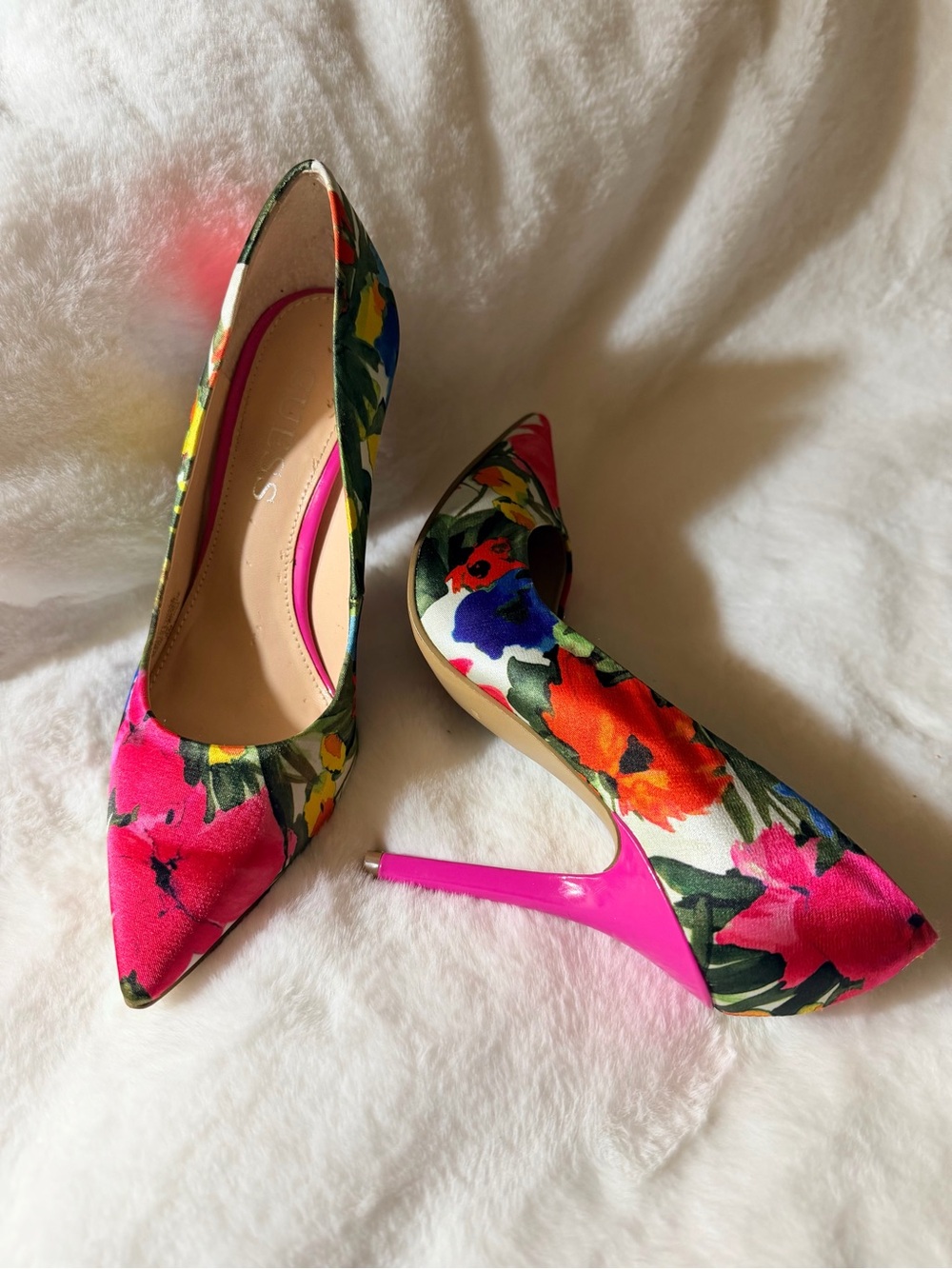 Floral Pointed-Toe High Heels in Pink